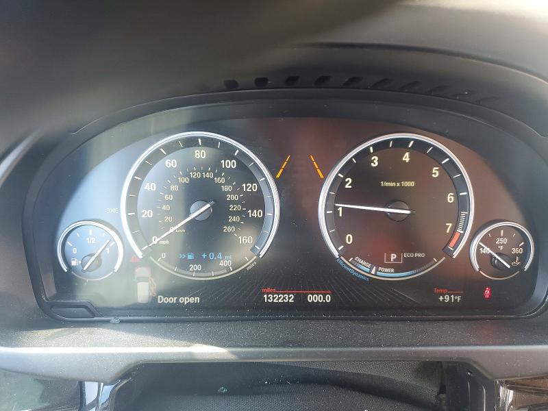 66718366 :رقم المزاد ، 5UXKR0C55F0P13828 vin ، 2015 Bmw X5 مزاد بيع