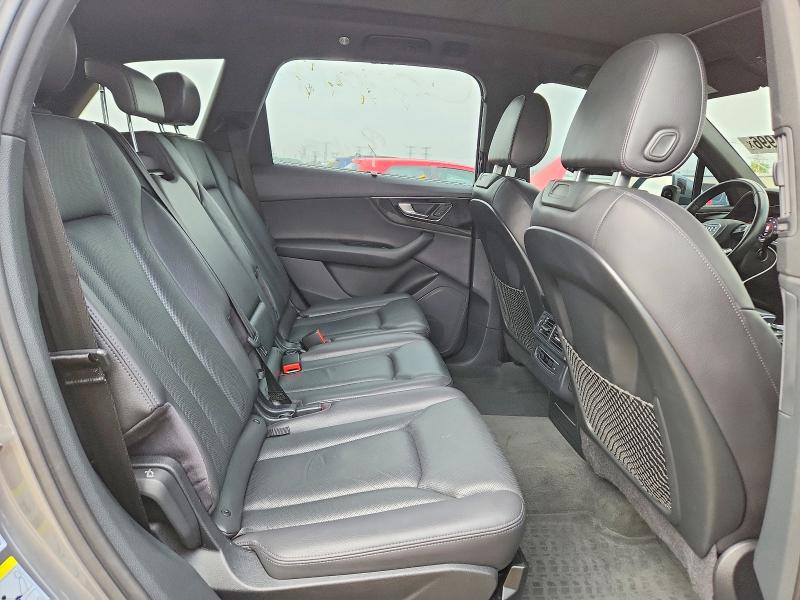 Продаж на аукціоні авто 2017 Audi Q7, vin: WA1LAAF70HD053493, номер лоту: 63594996
