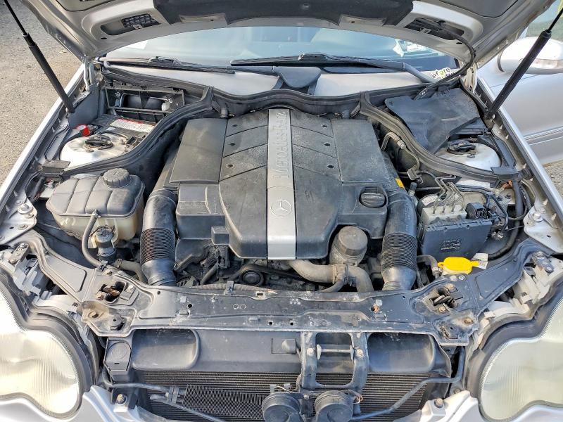 2001 Mercedes-benz C მანქანა იყიდება აუქციონზე, vin: WDBRF61J21F131458, აუქციონის ნომერი: 64264116