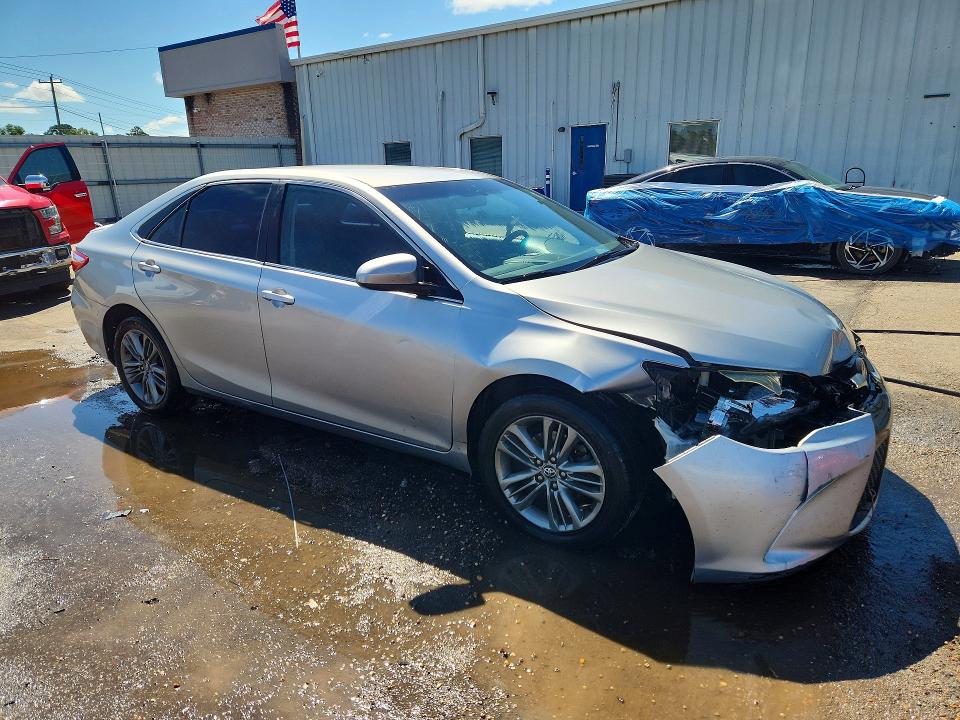 66997416 :رقم المزاد ، 4T1BF1FK8GU225741 vin ، 2016 Toyota Camry مزاد بيع