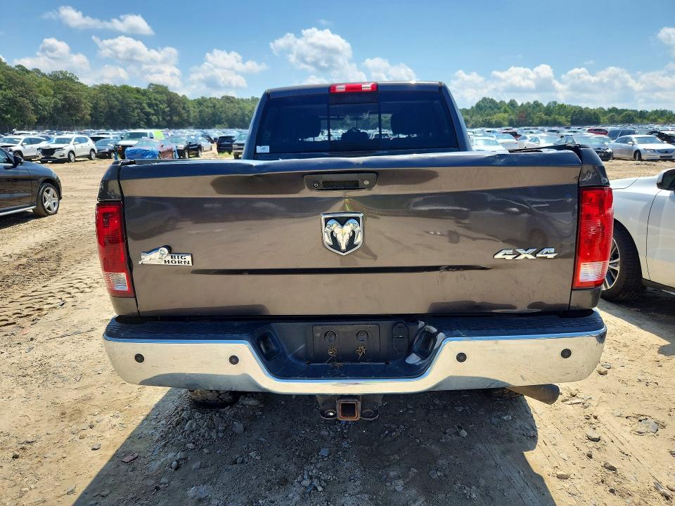 63995196 :رقم المزاد ، 3C6UR5DJ1GG310923 vin ، 2016 Ram 2500 مزاد بيع