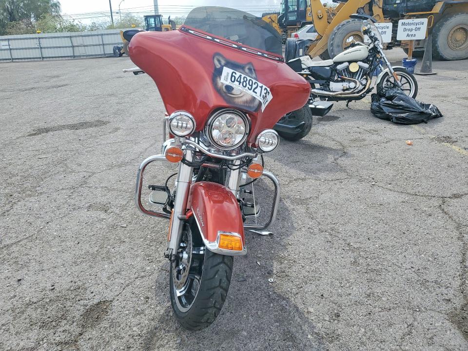 64892136 :رقم المزاد ، 1HD1FB410BB646758 vin ، 2011 Harley-davidson Flhr مزاد بيع
