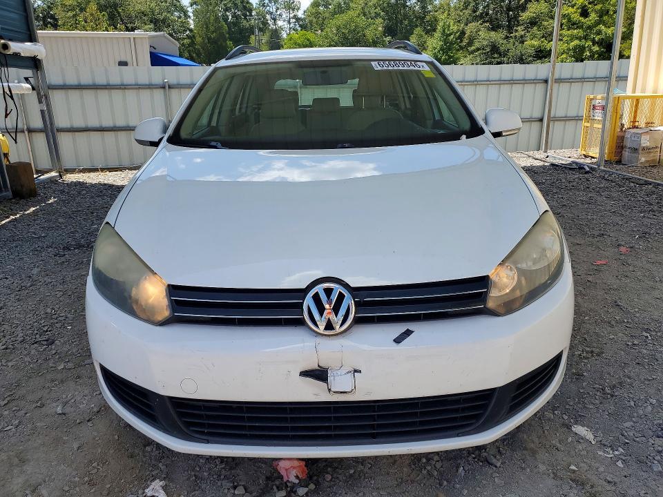 2010 Volkswagen Jetta მანქანა იყიდება აუქციონზე, vin: 3VWPX7AJ3AM692437, აუქციონის ნომერი: 65689946