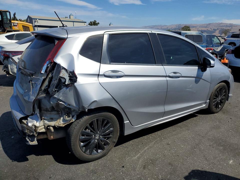 2018 Honda Fit მანქანა იყიდება აუქციონზე, vin: 3HGGK5H66JM708655, აუქციონის ნომერი: 65140476
