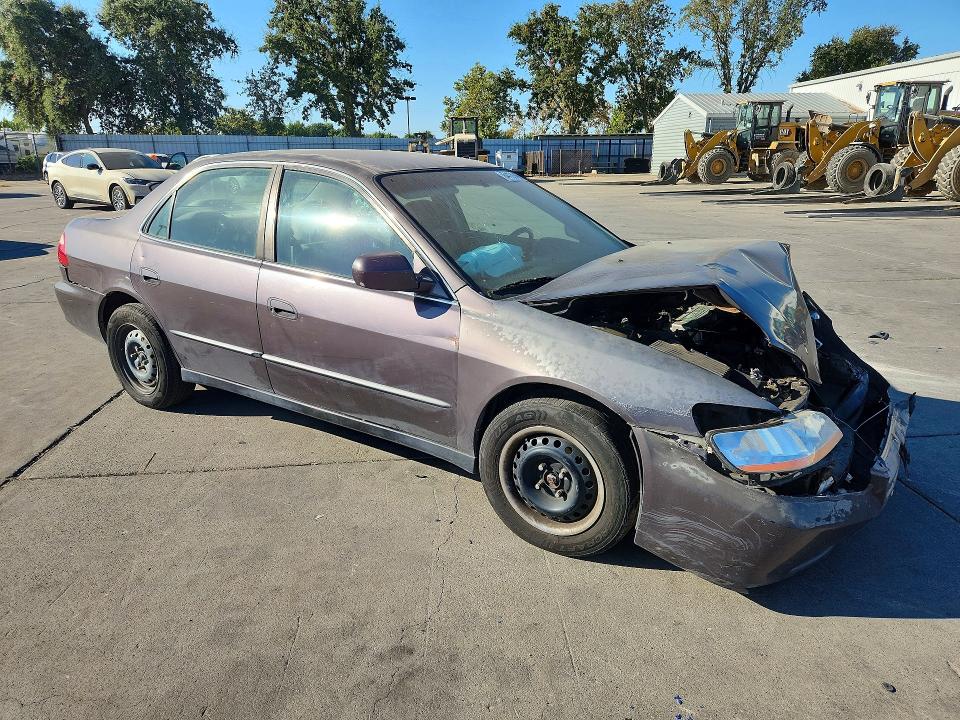 64139466 :رقم المزاد ، JHMCG6658XC017702 vin ، 1999 Honda Accord مزاد بيع
