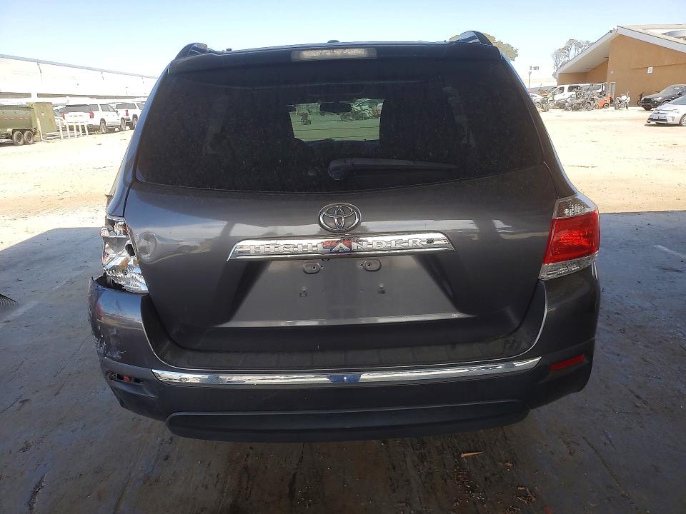 Auction sale of the 2013 Toyota Highlander, vin: 5TDYK3EHXDS109050, lot number: 64335736