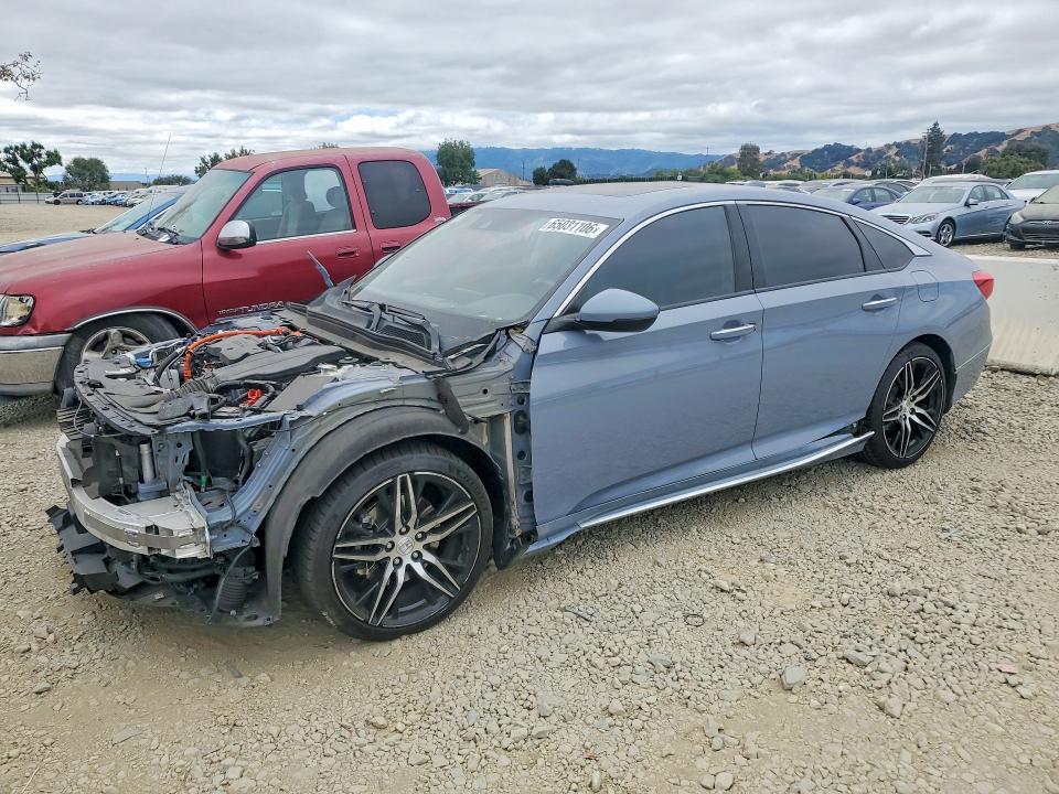 65031106 :رقم المزاد ، 1HGCV3F9XNA006784 vin ، 2022 Honda Accord مزاد بيع