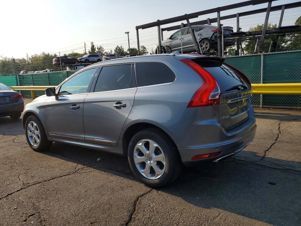 Продажа на аукционе авто 2016 Volvo Xc60, vin: YV4612RKXG2850687, номер лота: 64226606