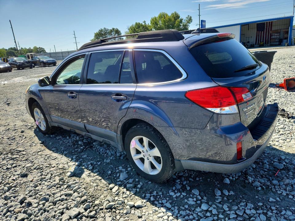 64183466 :رقم المزاد ، 4S4BRCCC1E3327725 vin ، 2014 Subaru Outback مزاد بيع