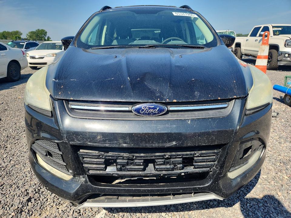 2013 Ford Escape მანქანა იყიდება აუქციონზე, vin: 1FMCU0GX0DUA03902, აუქციონის ნომერი: 65341906