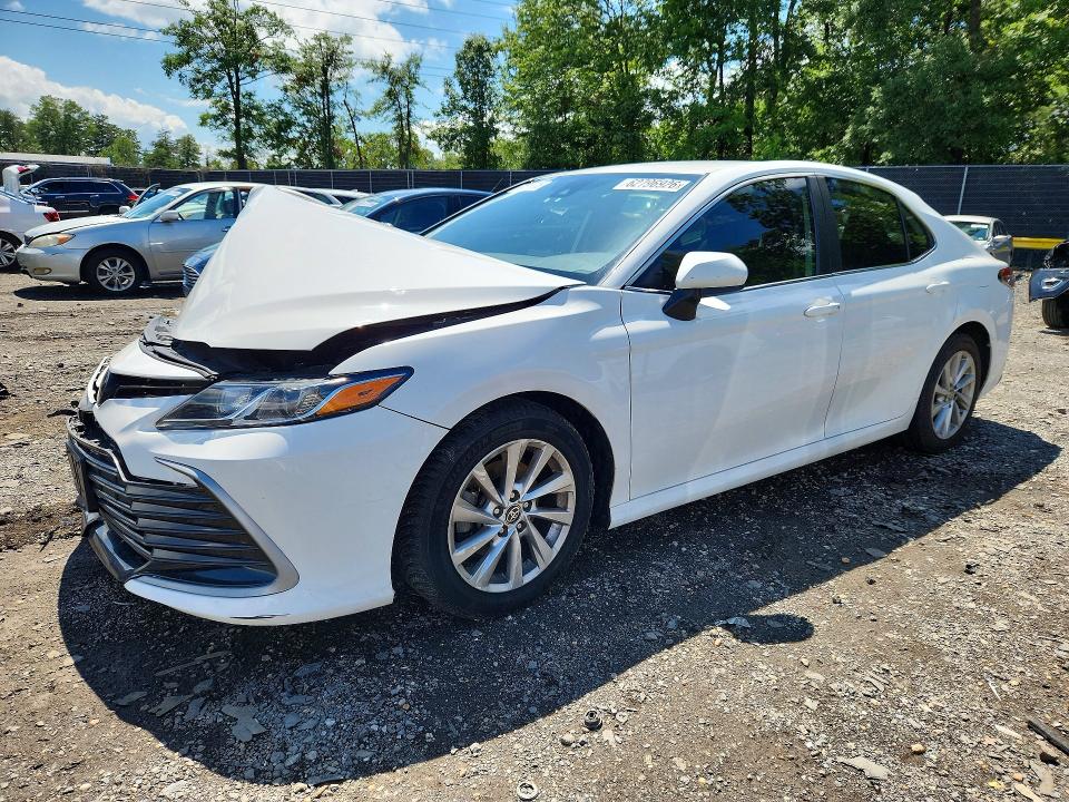2021 Toyota Camry მანქანა იყიდება აუქციონზე, vin: 4T1C11AK2MU436469, აუქციონის ნომერი: 62796926