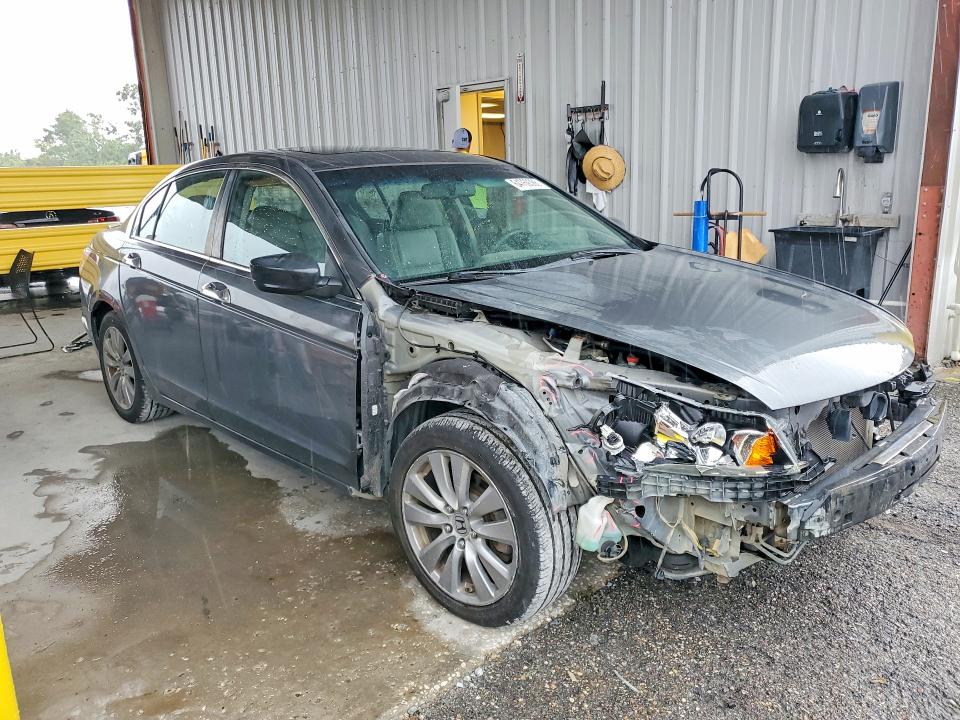 Продажа на аукционе авто 2012 Honda Accord, vin: 1HGCP3F84CA020386, номер лота: 64769386
