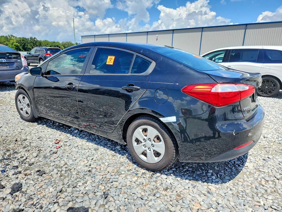 2015 Kia Forte მანქანა იყიდება აუქციონზე, vin: KNAFK4A65F5260773, აუქციონის ნომერი: 66813706