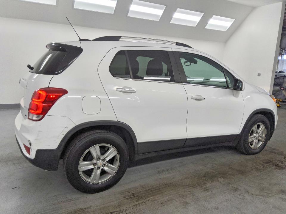 64526046 :رقم المزاد ، KL7CJLSB6HB155482 vin ، 2017 Chevrolet Trax مزاد بيع