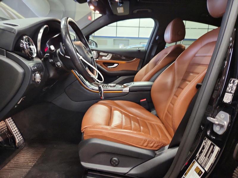 67076306 :رقم المزاد ، WDC0J6EB9KF495996 vin ، 2019 Mercedes-benz Glc Coupe مزاد بيع