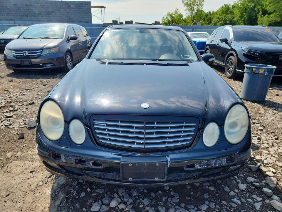 Продажа на аукционе авто 2004 Mercedes-benz E, vin: WDBUF83J94X118143, номер лота: 64214226
