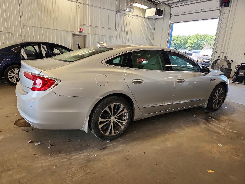 64223356 :رقم المزاد ، 1G4ZP5SS5HU179697 vin ، 2017 Buick Lacrosse مزاد بيع