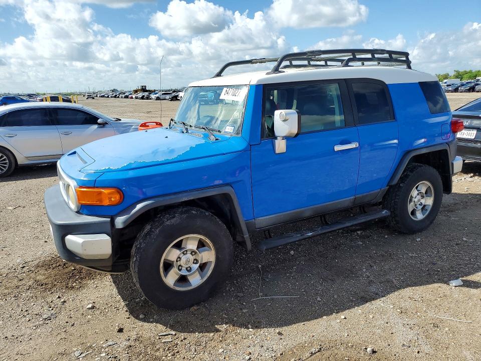 Auction sale of the 2008 Toyota Fj Cruiser, vin: JTEBU11F480105136, lot number: 64710276