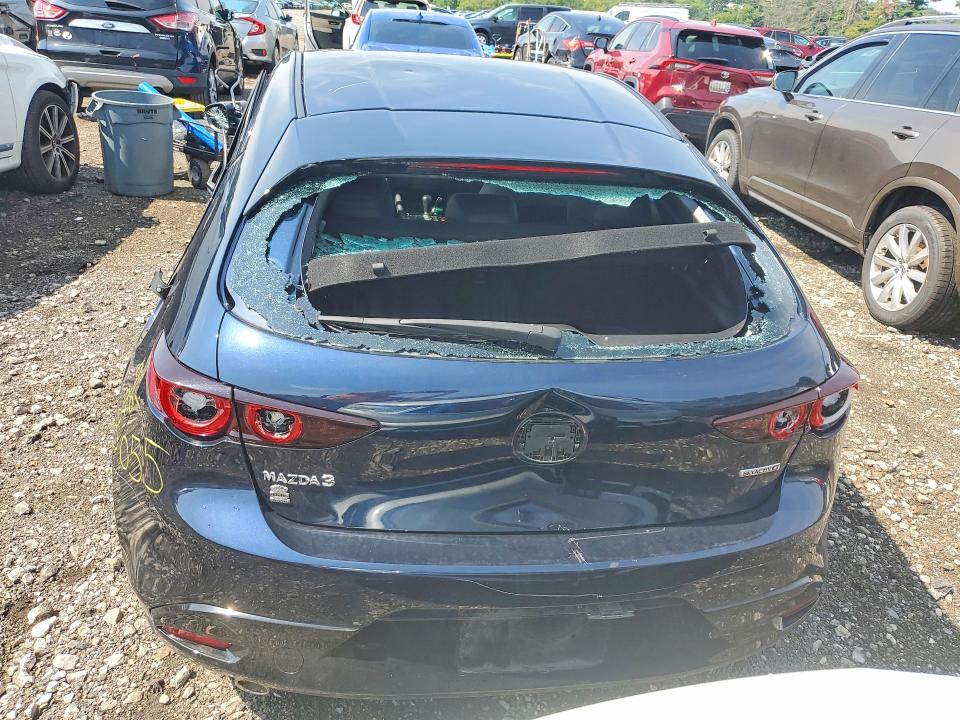Продажа на аукционе авто 2023 Mazda 3, vin: JM1BPALM2P1611791, номер лота: 64462476