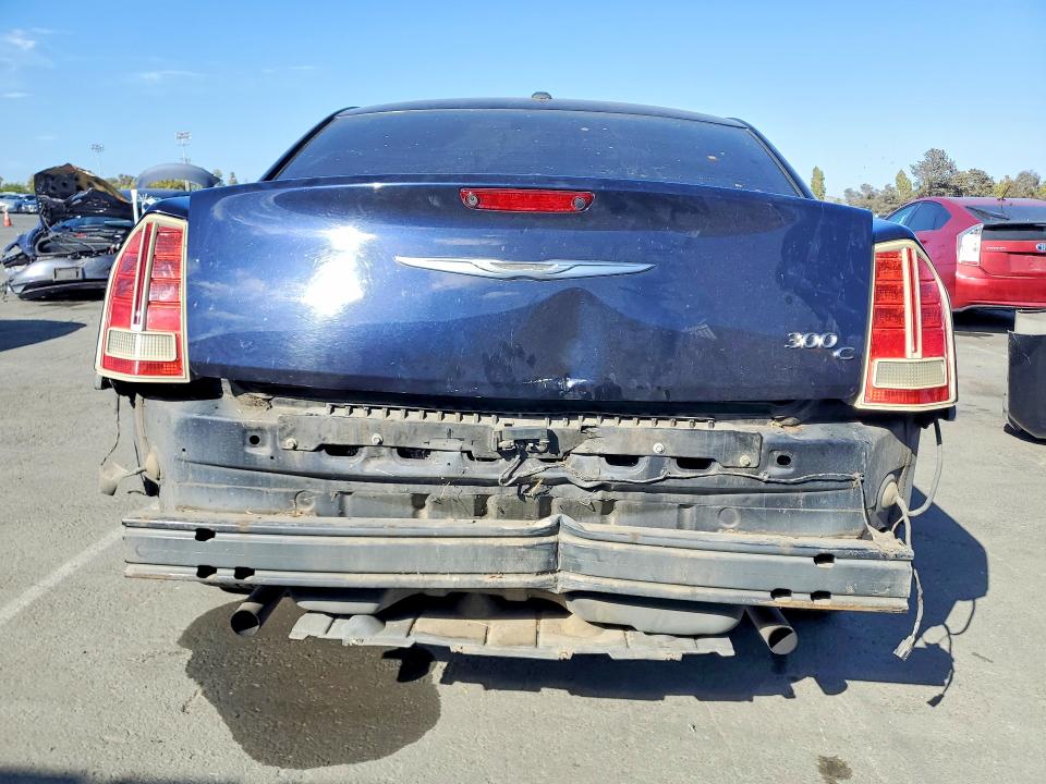 2011 Chrysler 300c მანქანა იყიდება აუქციონზე, vin: 2C3CA6CT5BH531295, აუქციონის ნომერი: 64617266
