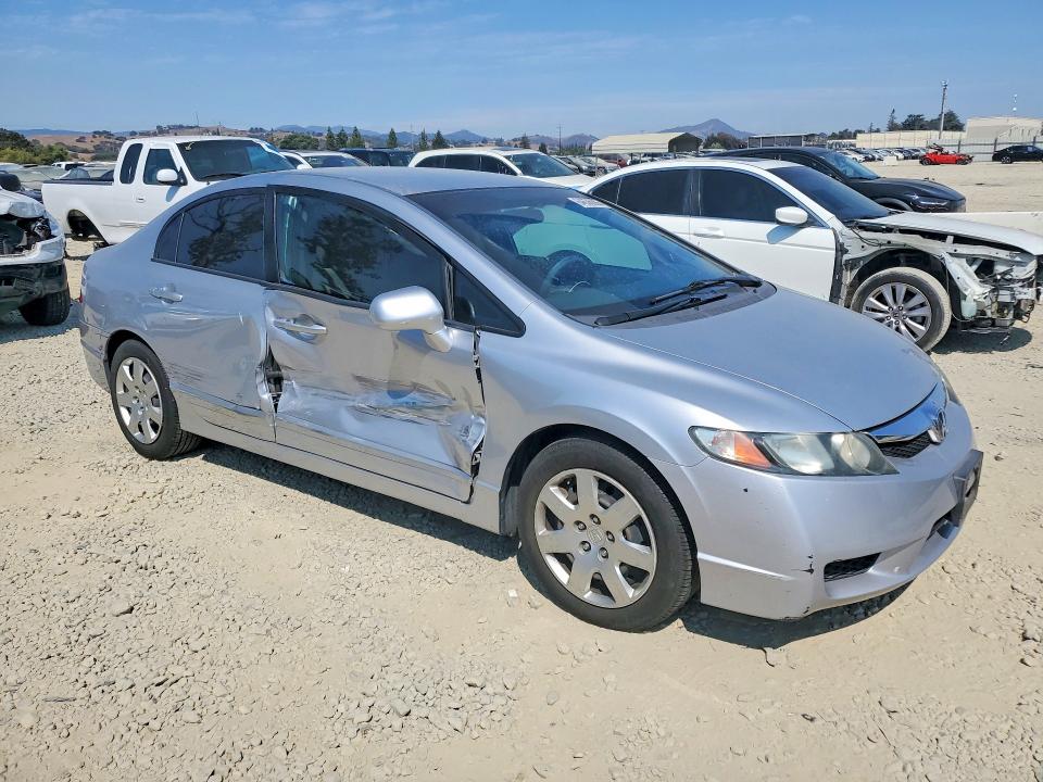 64636686 :رقم المزاد ، 2HGFA1F58AH524205 vin ، 2010 Honda Civic مزاد بيع