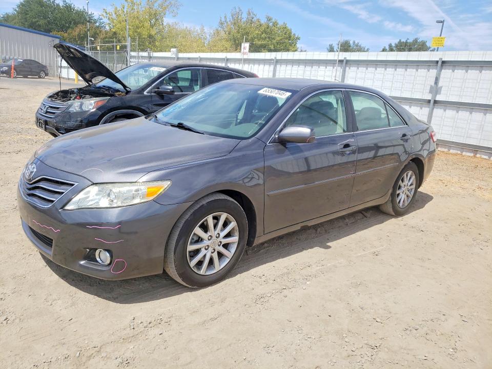 65507046 :رقم المزاد ، 4T1BK3EK8BU131067 vin ، 2011 Toyota Camry مزاد بيع