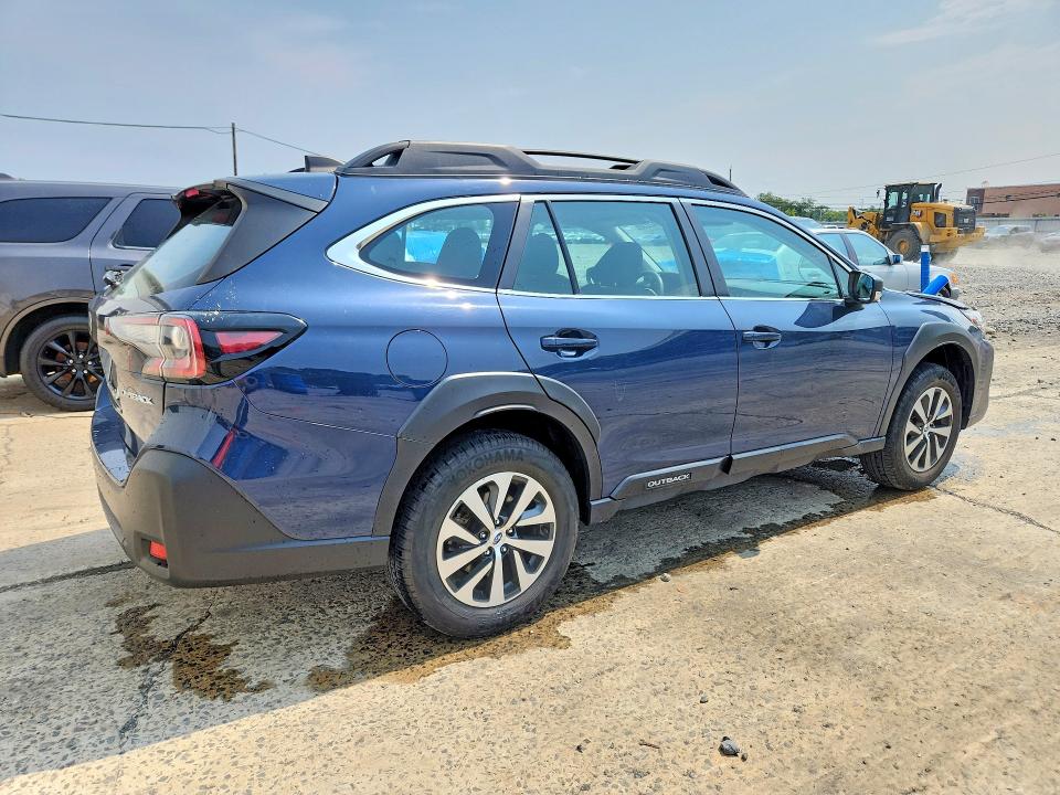 64422306 :رقم المزاد ، 4S4BTAAC8R3108114 vin ، 2024 Subaru Outback مزاد بيع