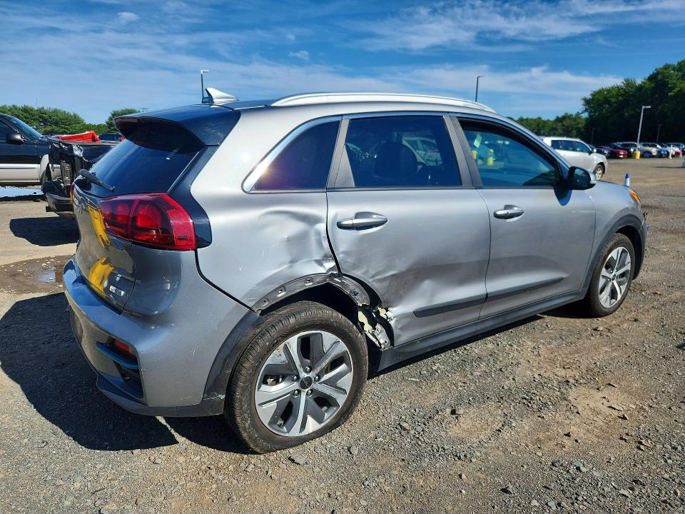 63882396 :رقم المزاد ، KNDCC3LG7N5161003 vin ، 2022 Kia Niro Ev مزاد بيع