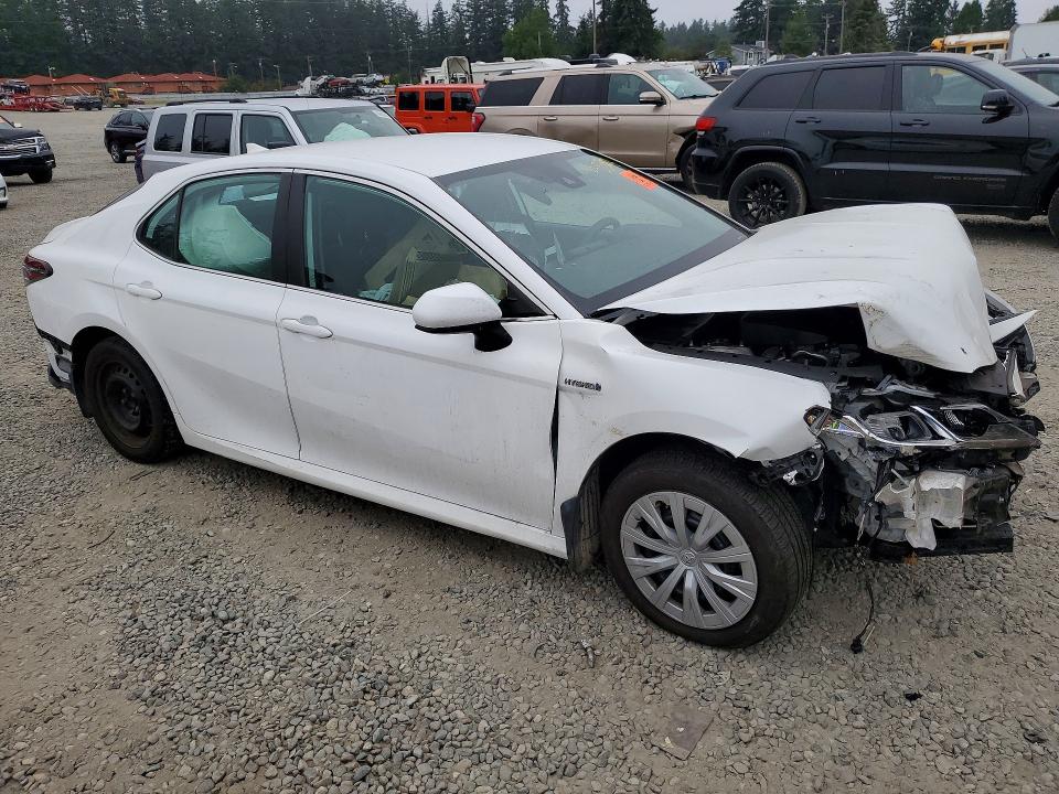 64553006 :رقم المزاد ، 4T1C31AK6MU549982 vin ، 2021 Toyota Camry مزاد بيع