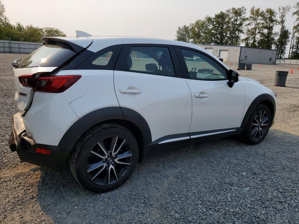 Продажа на аукционе авто 2018 Mazda Cx-3, vin: JM1DKFD79J0318688, номер лота: 64993316