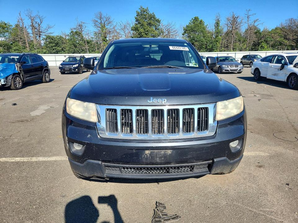 66422186 :رقم المزاد ، 1J4RR4GG3BC585420 vin ، 2011 Jeep Grand Cherokee مزاد بيع