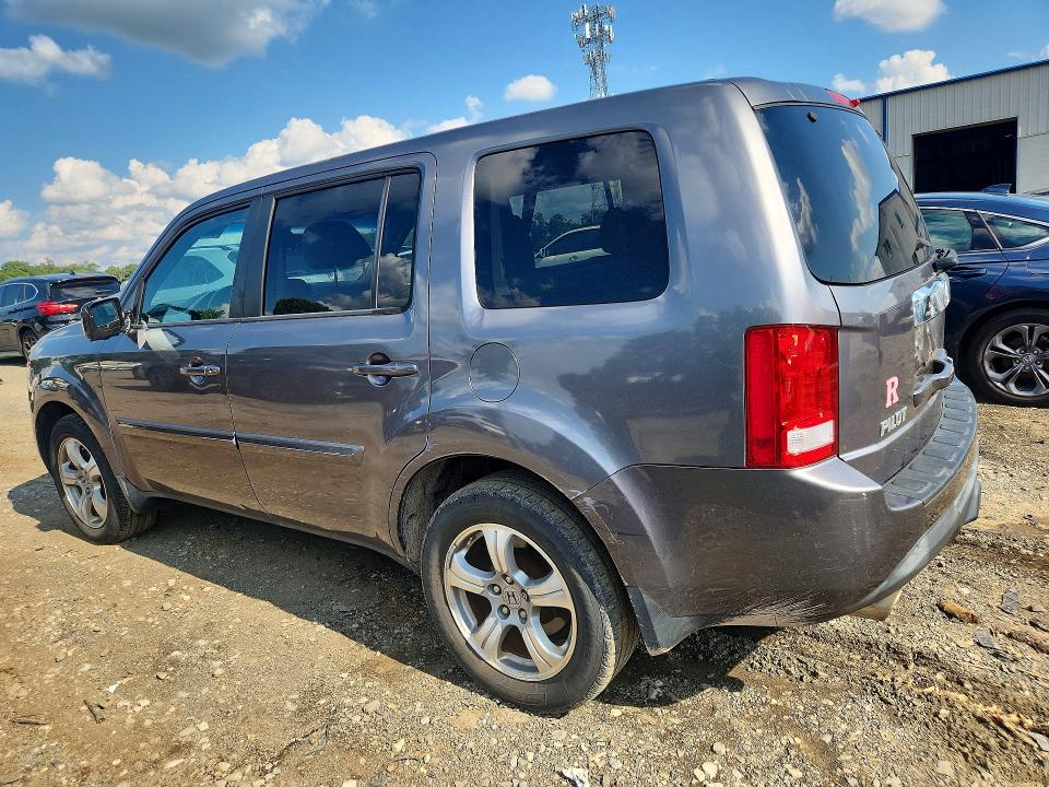 64096276 :رقم المزاد ، 5FNYF3H55EB011555 vin ، 2014 Honda Pilot مزاد بيع