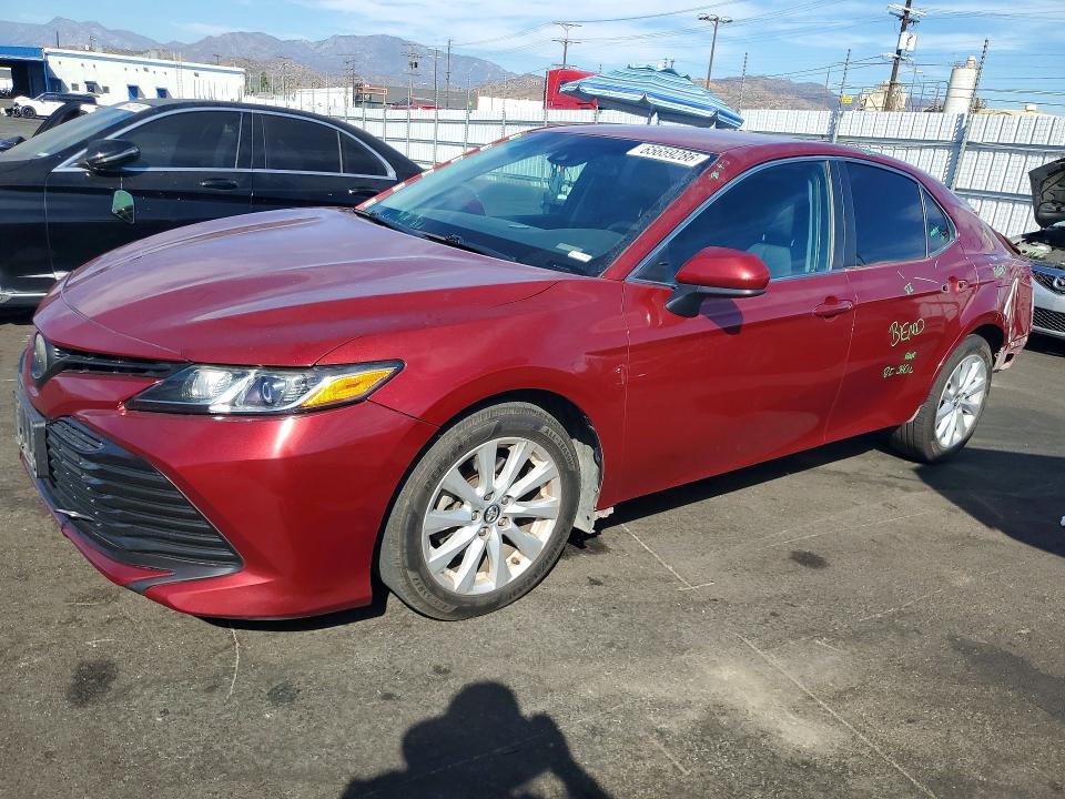 Продаж на аукціоні авто 2018 Toyota Camry, vin: 4T1B11HK8JU583103, номер лоту: 65659286