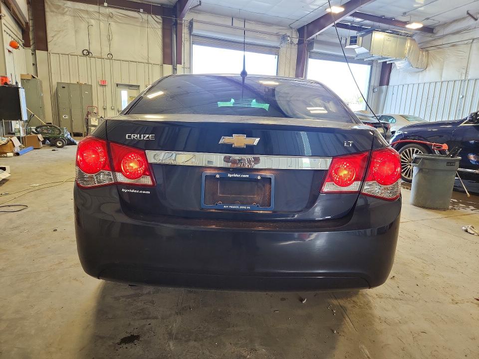 66807506 :رقم المزاد ، 1G1PC5SB5E7455192 vin ، 2014 Chevrolet Cruze مزاد بيع