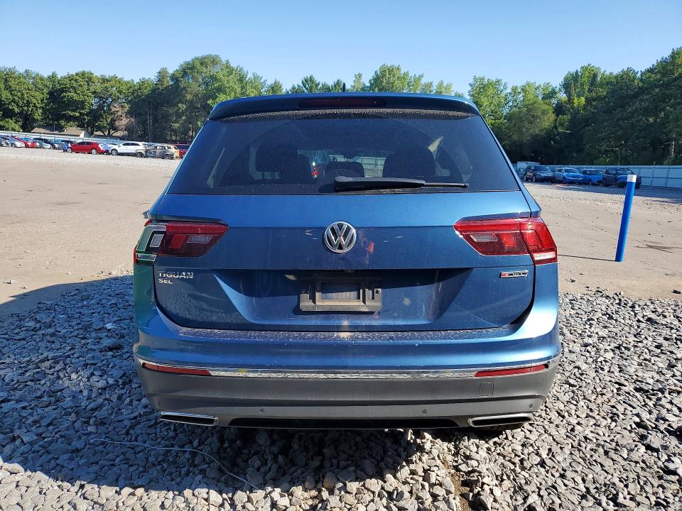 65007156 :رقم المزاد ، 3VV2B7AX6LM143934 vin ، 2020 Volkswagen Tiguan مزاد بيع