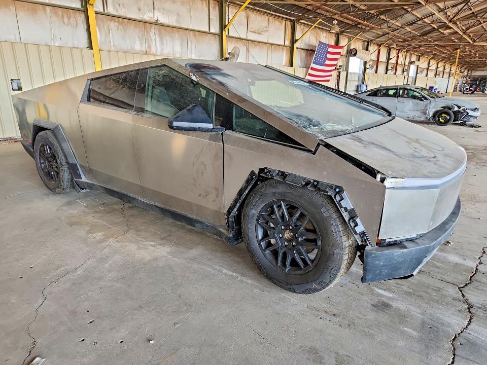 2025 Tesla Cybertruck მანქანა იყიდება აუქციონზე, vin: 7G2CEHED7SA068125, აუქციონის ნომერი: 63716636