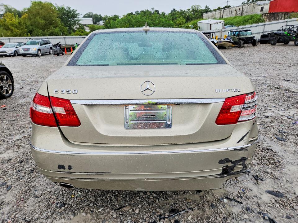 64548836 :رقم المزاد ، WDDHF2EB5BA343056 vin ، 2011 Mercedes-benz E مزاد بيع