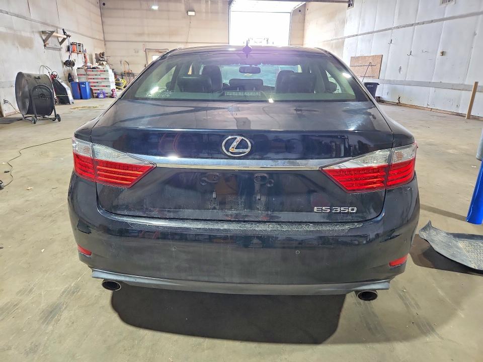 66631586 :رقم المزاد ، JTHBK1GG6D2080215 vin ، 2013 Lexus Es مزاد بيع