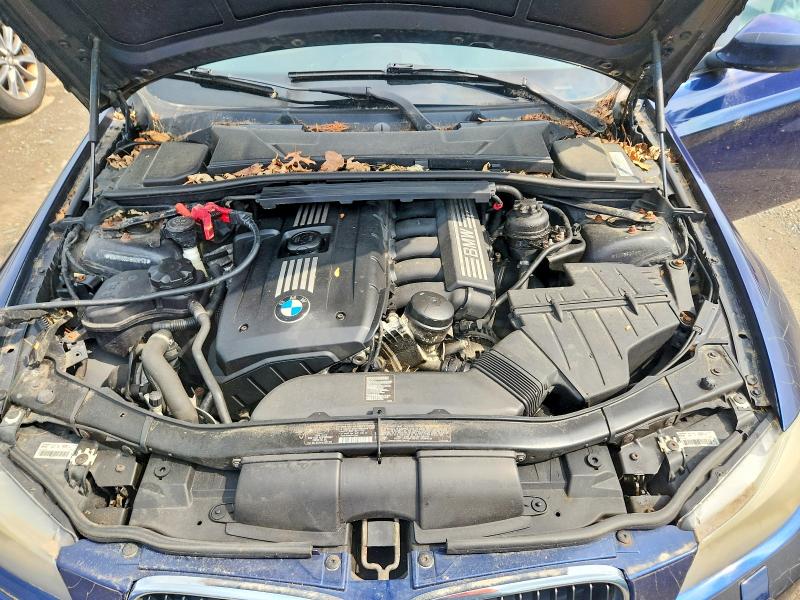 63949596 :رقم المزاد ، WBAPK5G5XBNN26145 vin ، 2011 Bmw 328 مزاد بيع