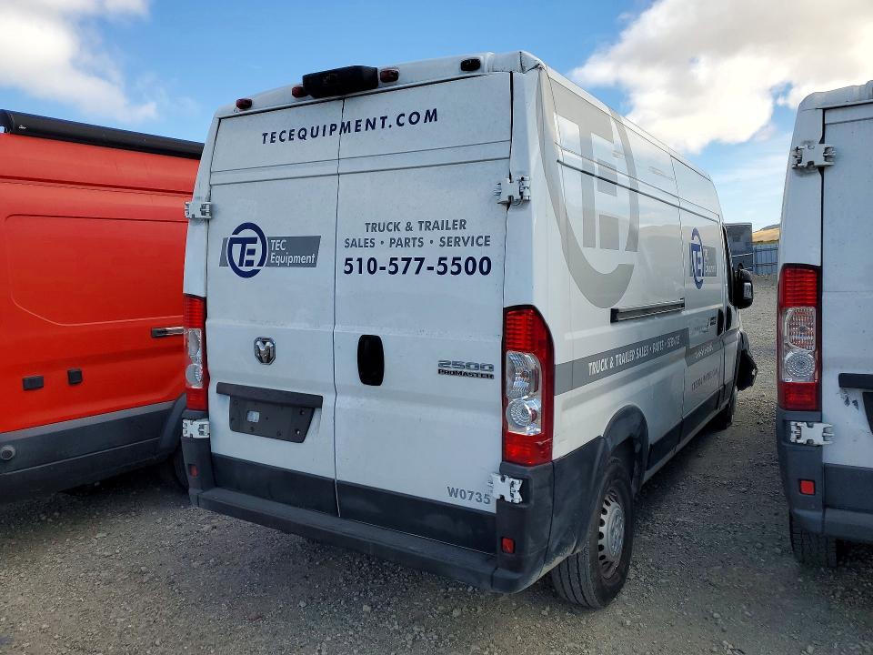 64049576 :رقم المزاد ، 3C6LRVDG1SE557962 vin ، 2025 Ram Promaster 2500 مزاد بيع