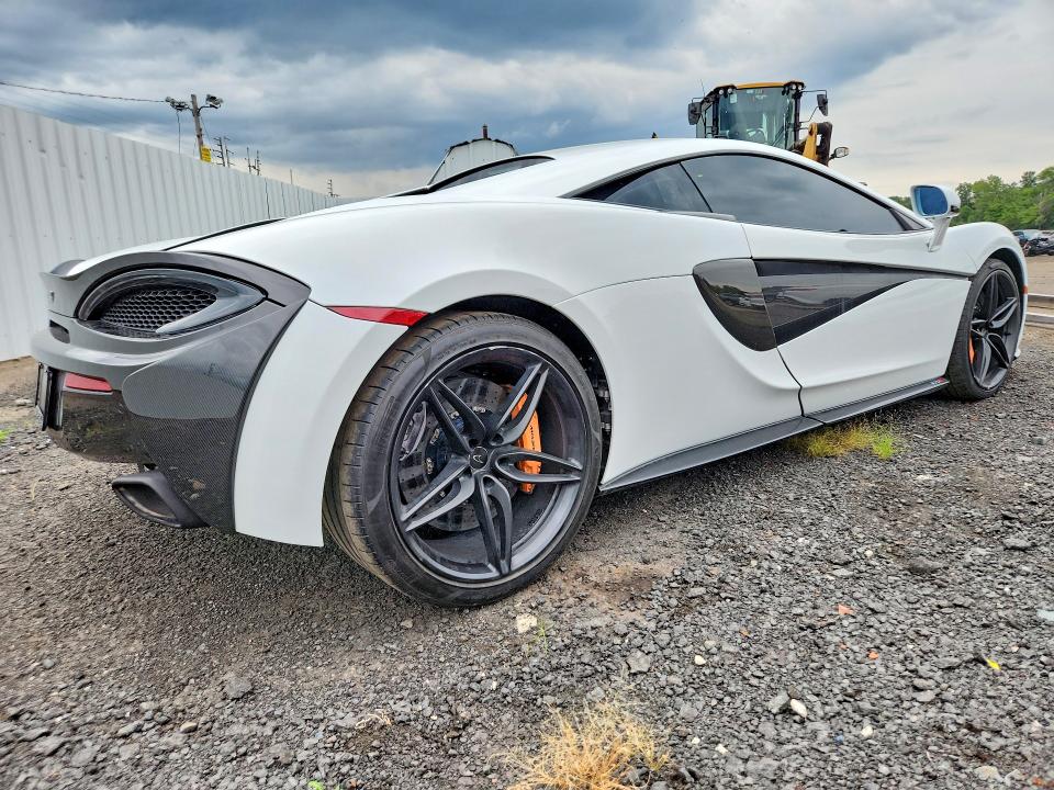 Продаж на аукціоні авто 2017 Mclaren Automotive 570s, vin: SBM13DAA4HW002280, номер лоту: 66007386