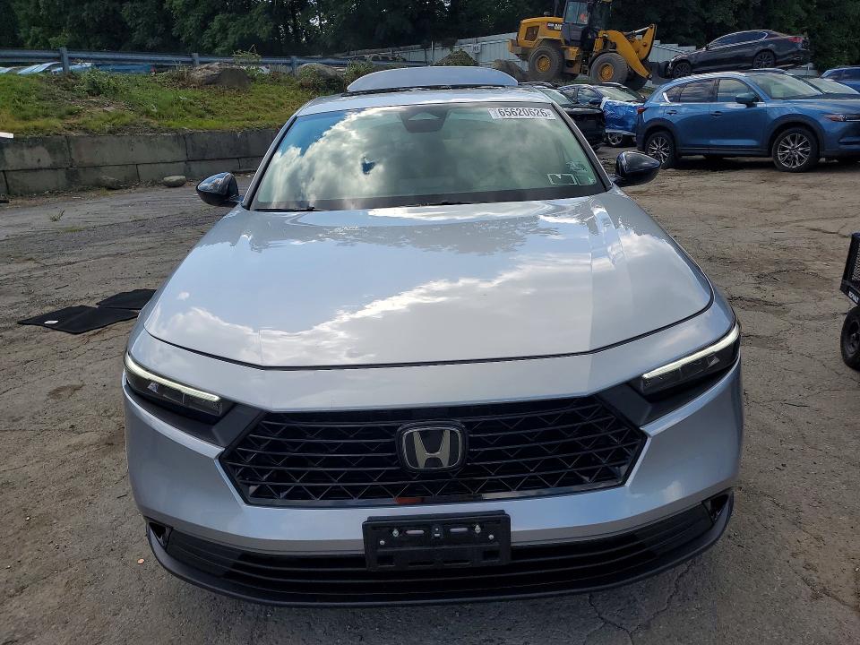 2025 Honda Accord მანქანა იყიდება აუქციონზე, vin: 1HGCY1F42SA028094, აუქციონის ნომერი: 65620626
