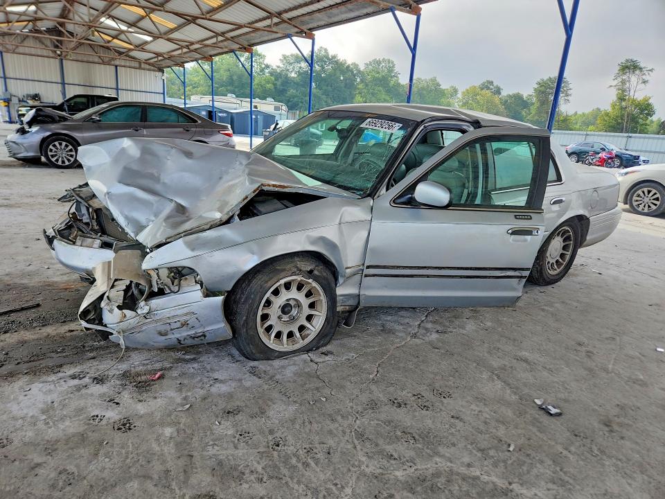 66929256 :رقم المزاد ، 2FAFP74W6YX149531 vin ، 2000 Ford Crown Victoria مزاد بيع
