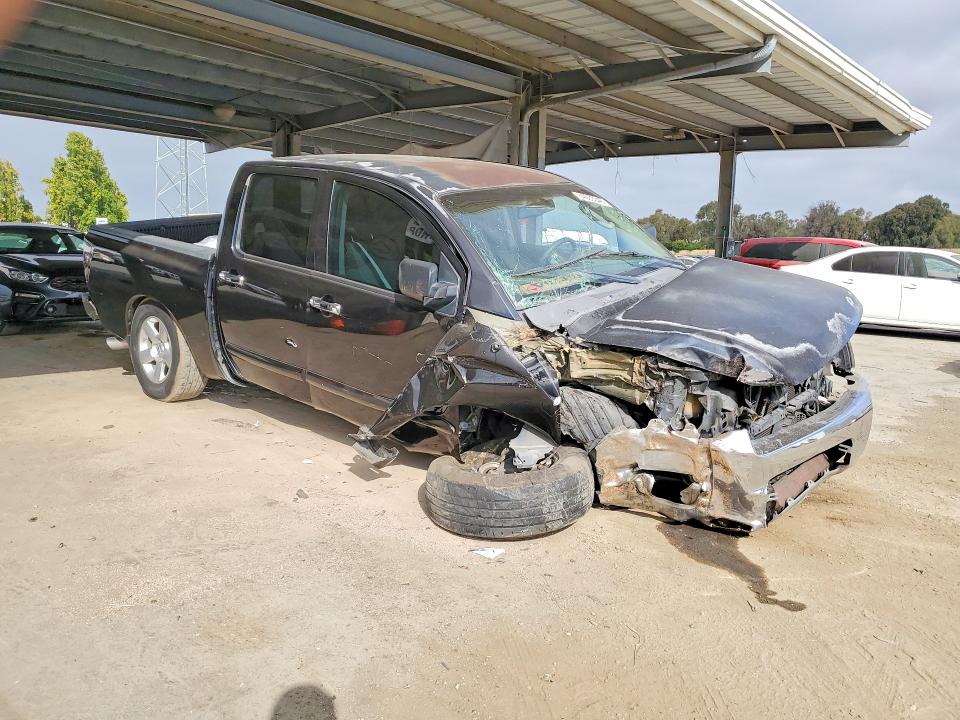 2007 Nissan Titan მანქანა იყიდება აუქციონზე, vin: 1N6AA07AX7N223818, აუქციონის ნომერი: 64083046