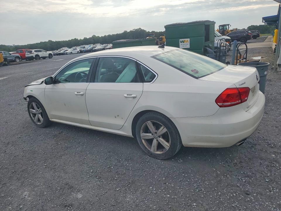 64552456 :رقم المزاد ، 1VWBH7A39DC128676 vin ، 2013 Volkswagen Passat مزاد بيع