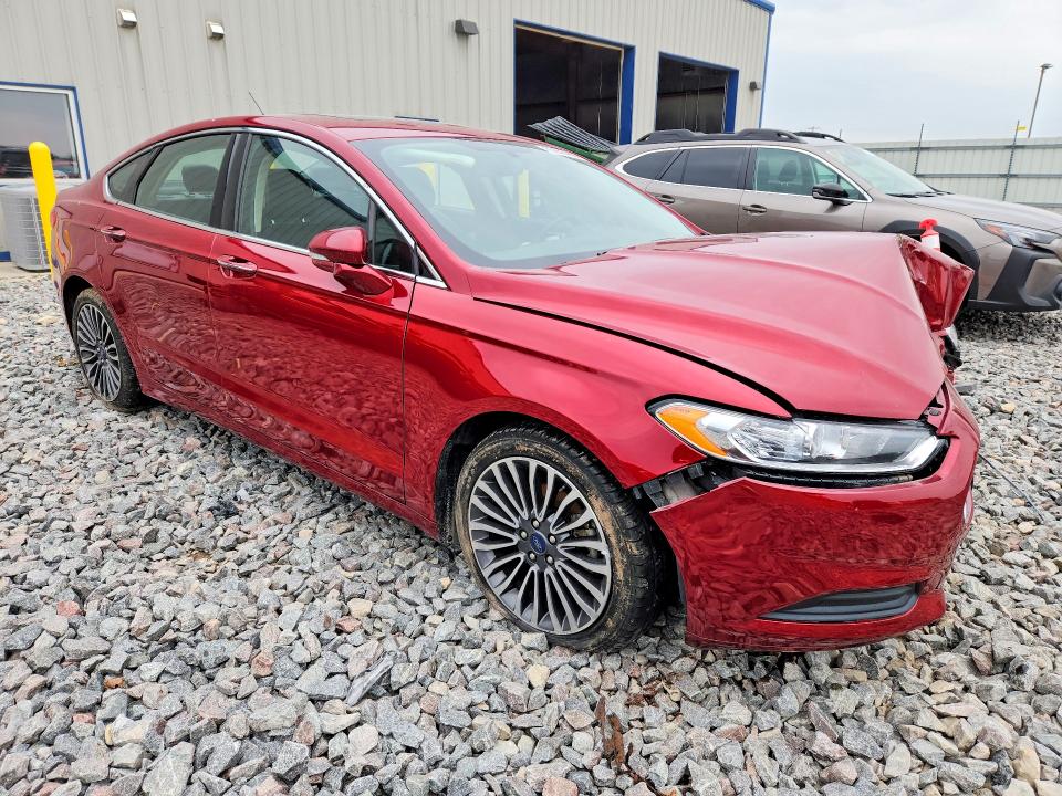 63936496 :رقم المزاد ، 3FA6P0H92JR260495 vin ، 2018 Ford Fusion مزاد بيع