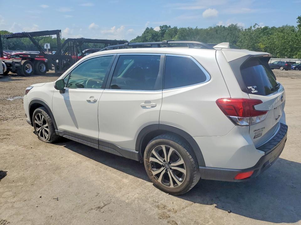 Продаж на аукціоні авто 2022 Subaru Forester, vin: JF2SKAPC2NH436142, номер лоту: 63853186