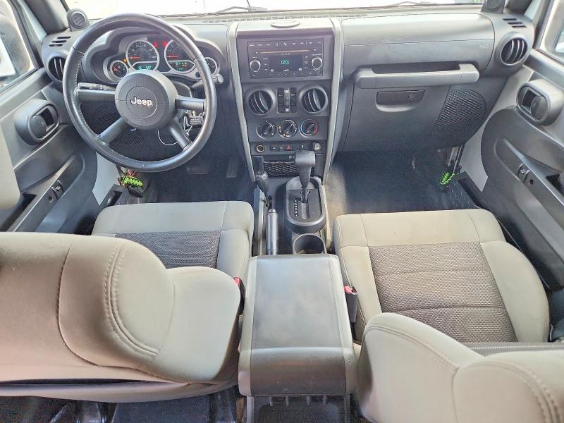 66566446 :رقم المزاد ، 1J4BA6H18AL133962 vin ، 2010 Jeep Wrangler Unlimited مزاد بيع