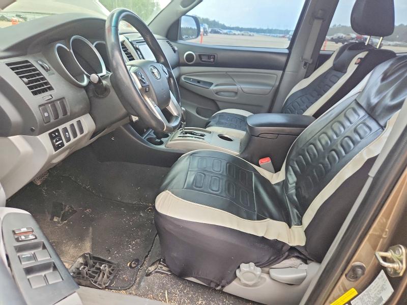 64323406 :رقم المزاد ، 5TFJU4GN0FX066565 vin ، 2015 Toyota Tacoma مزاد بيع
