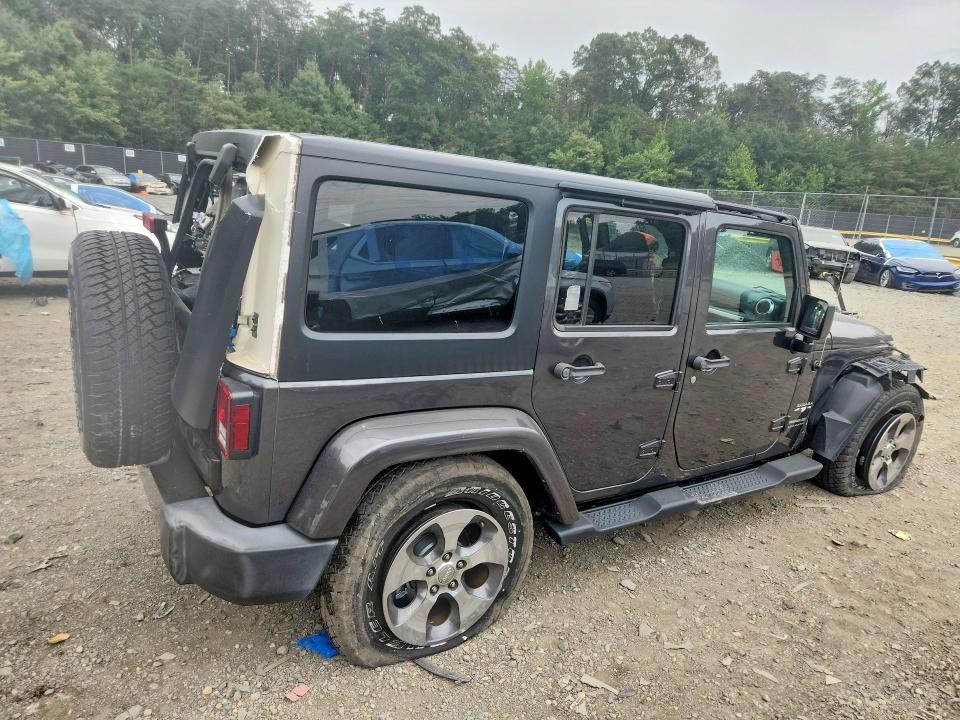 64733246 :رقم المزاد ، 1C4BJWEG0JL845378 vin ، 2018 Jeep Wrangler Unlimited مزاد بيع